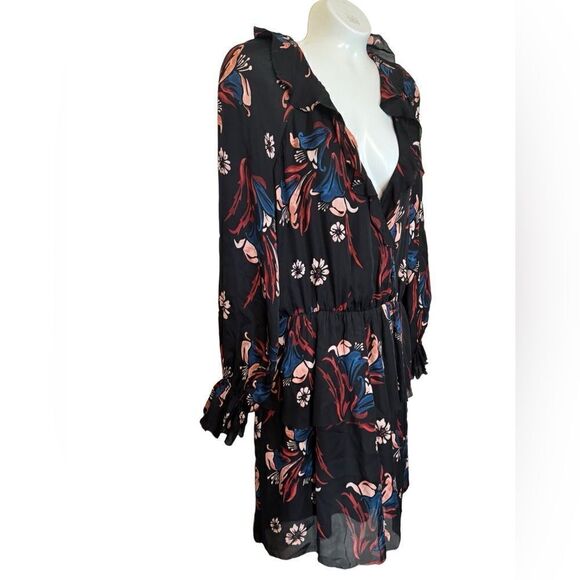 Joie Dresses & Skirts - Joie Silk Nour Floral Ruffle Dress